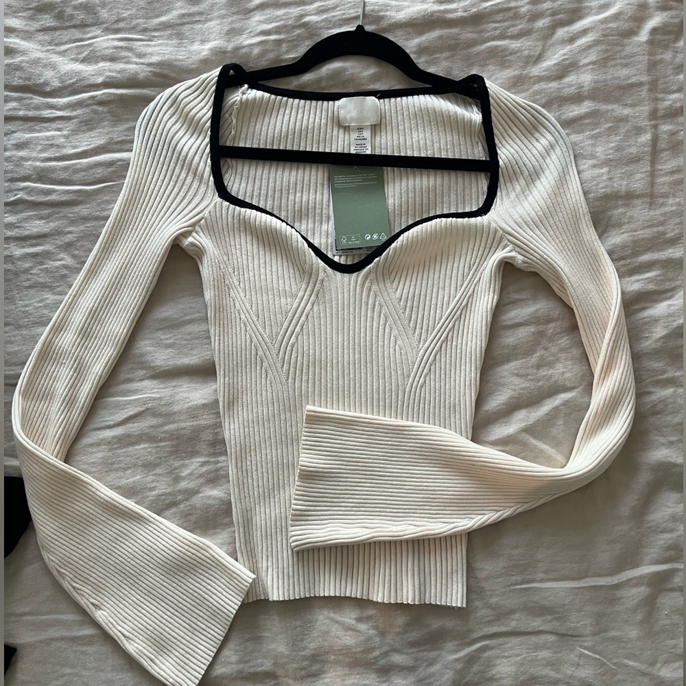 Rib knit sweater